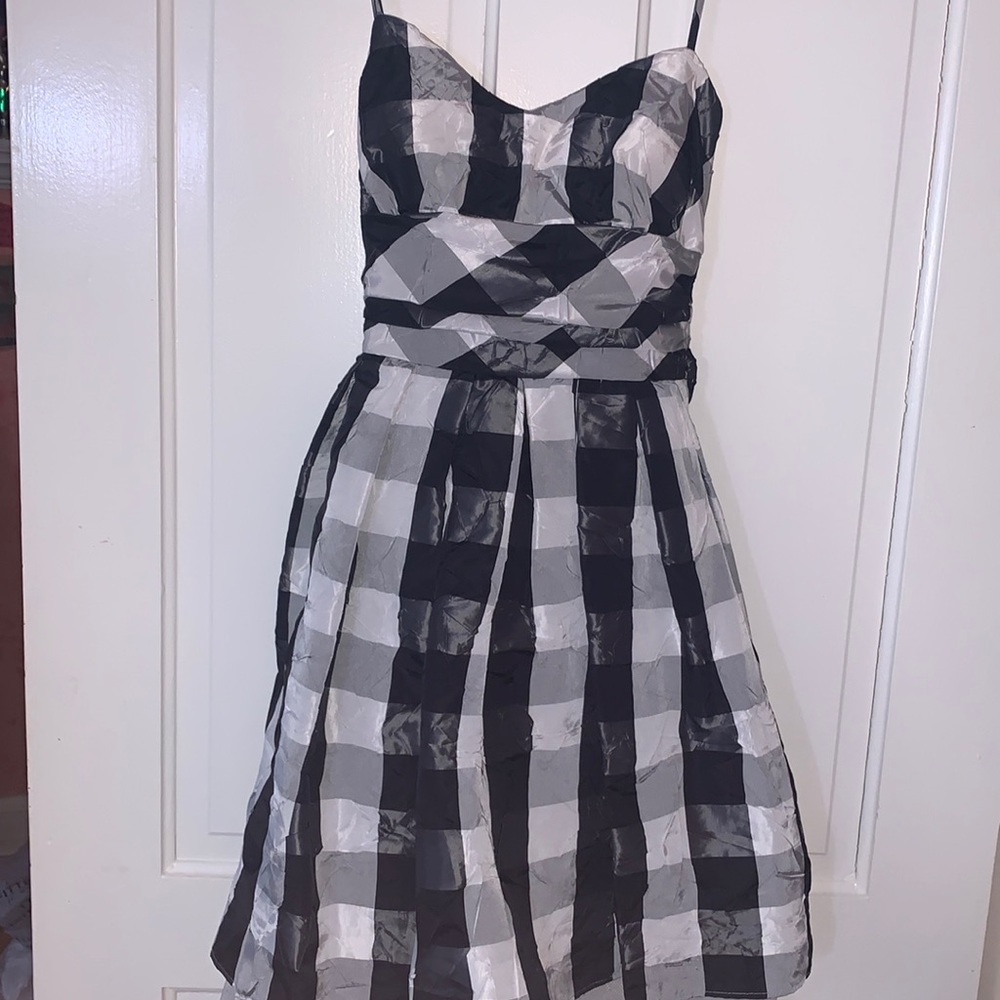 Black and White Taffeta Dress